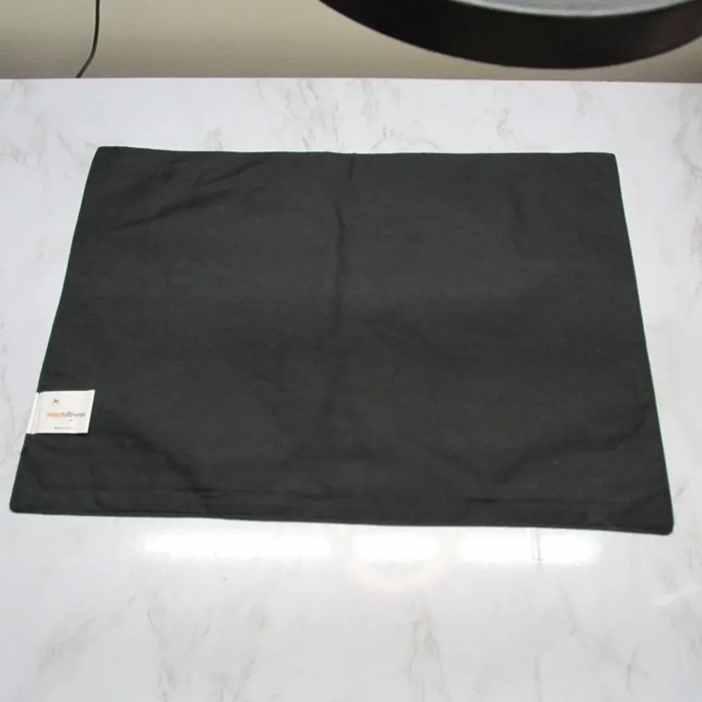 HALLOWEEN BLACK GRAY FLOCKED Bats PLACE MATS  set of 2 Glitter Spiderweb